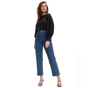 Levi’s Ribcage Straight Ankle Jeans